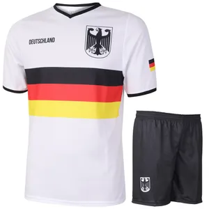 Duitsland Voetbaltenue Thuis - Eigen Naam - Vlag - Kind en Volwassenen